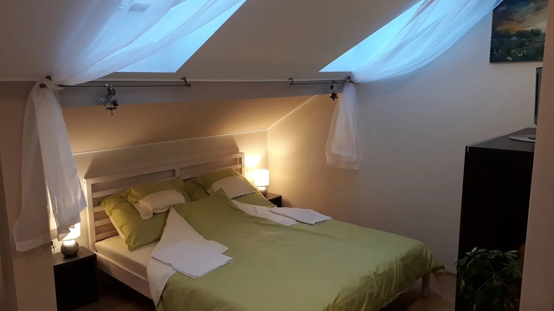 Hotel Hedi Vendeghaz Erlau